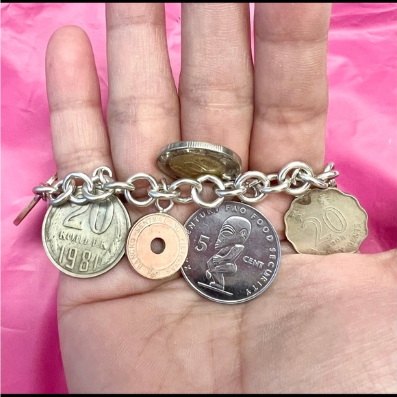 Sterling Silver 12 Coins Charm Bracelet Made In Italy - Picture 3 of 8